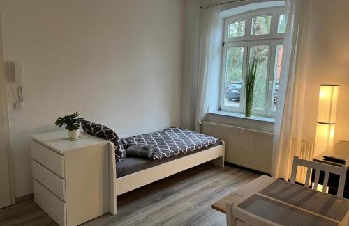 Ottersberg Apartment | Möblierte Wohnung in bester Lage für Feriengäste und beruflich Reisende AW12A-II
