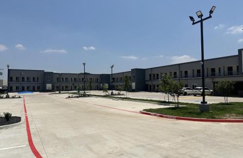 Fort Worth Hotel | M&M Inn and Suites