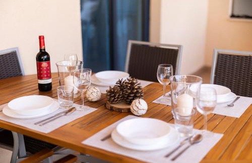 Puerto de Santiago Apartment | M&R Apartamento - Swimming Pool - Garage - AC