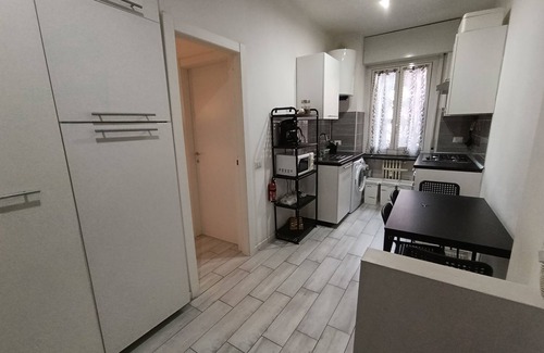 Villa San Giovanni Apartment | M1 Sesto Marelli Holiday Home