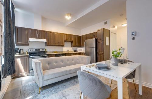 Milton Park Apartment | M11 - Stylish & Cozy 2bdr in Plateau Montreal