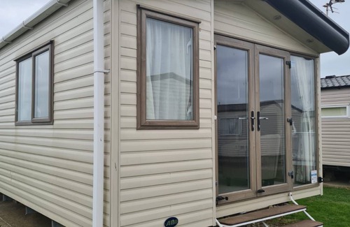 Camber House | M411 8 Berth Caravan