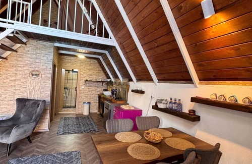 Masukiye Ski Chalet | Maşukiye Pink House Bungalow