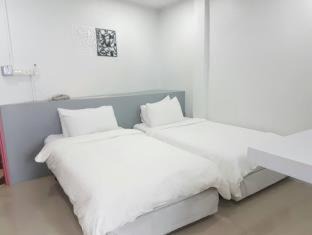 Nonthaburi Apartment | Ma Non Nont Hotel & Apartment