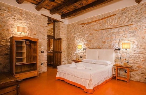 Teggiano Other | Macchiaroli La Gioiosa Castle the magic of a medieval castle in Teggiano