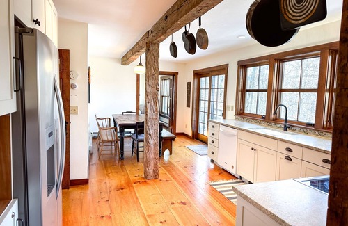 Warren House | Mad Mountain Meadows - Stunning Mountain Views!