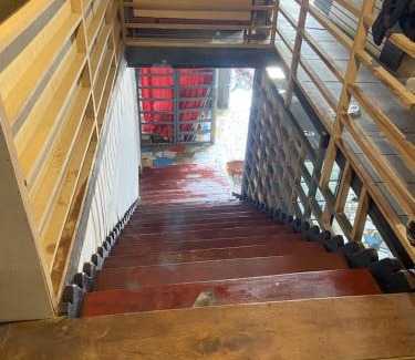 Yurimaguas Hotel | Madera Tallada