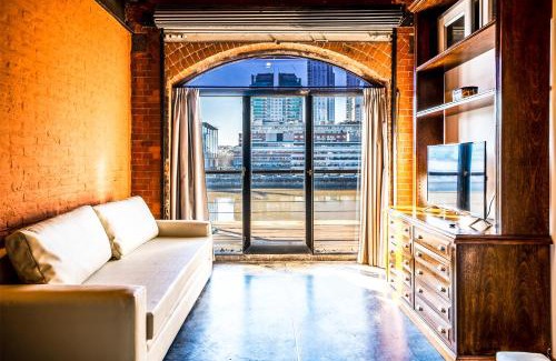 Buenos Aires Central Business District Apartment | Madero Homes