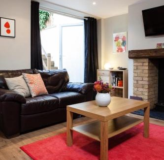 Balham Apartment | Madison Hill - Fernlea Garden 2 - One bedroom home