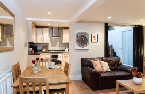 Balham Apartment | Madison Hill - Fernlea Garden 2 - One bedroom home