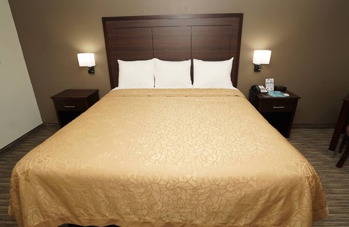 Fredericktown Hotel | Madison Inn Lodge