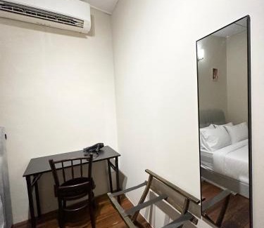 Downtown George Town House | Madras Inn 58-1