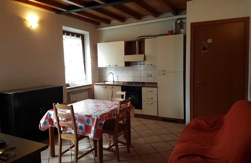 Collecchio Apartment | Madregolo-Parma holiday home