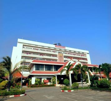 Nai Wiang Hotel | Maeyom Palace Hotel
