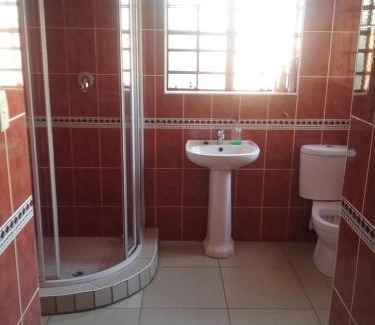 Kareeberg House | Mafikeng Homestay Villa for Lady guests only