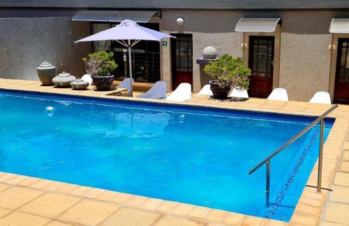 Hartbeespoort Cabin | Magalies Mountain Lodge and Spa