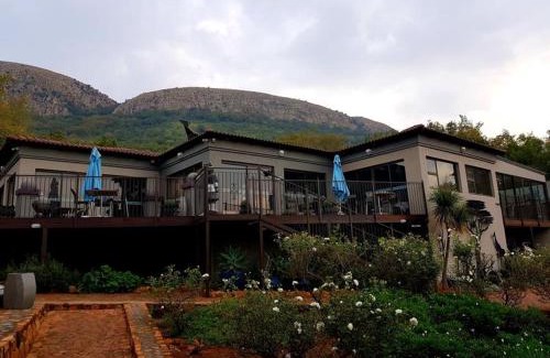 Hartbeespoort Cabin | Magalies Mountain Lodge and Spa