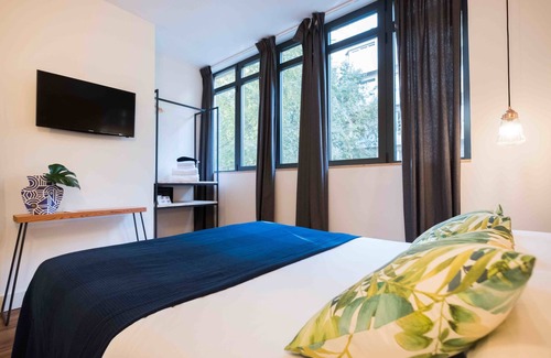 Esquerra de l'Eixample House | Magatzem 128