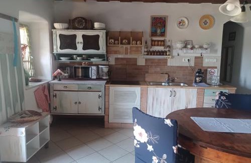 Ecs House | Magdolna Vendégház Magánszálláshely