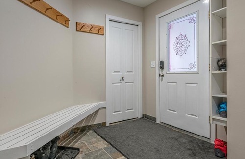 Silver Star Mountain House | Magenta Haus