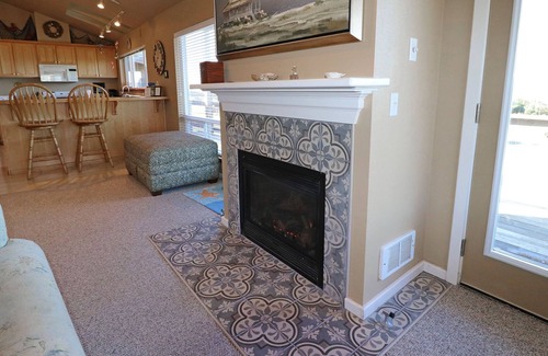 Bandon House | Maggie's Seaside Getaway: Fantastic ocean view and a short walk to the beach