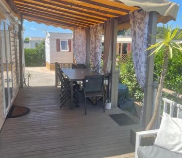 Frejus Resort | Magic Mobile Montourey, 3 chambres, 2 salles de bain, piscine disponible sur place