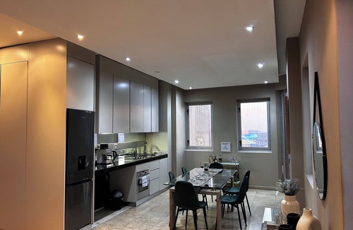 Downtown Johannesburg Apartment | Magic Spot: Your Stylish Urban Escape in Johannesburg