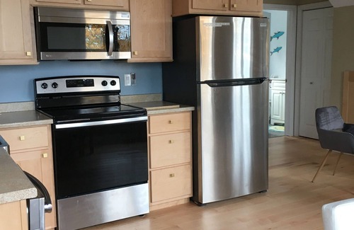 Victoria Subd. A House | Magical Modern Beach House on Bras D'or Lakes/Surround Deck/Newly Built