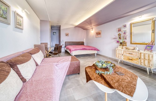 Kamena Vourla Apartment | Magical view studios Asproneri, Kamena Vourla