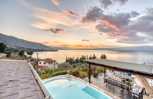 Kamena Vourla Apartment | Magical view, Villa Asproneri, Kamena Vourla