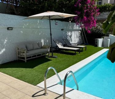 Pasito Blanco Apartment | Magnífico Timón 8