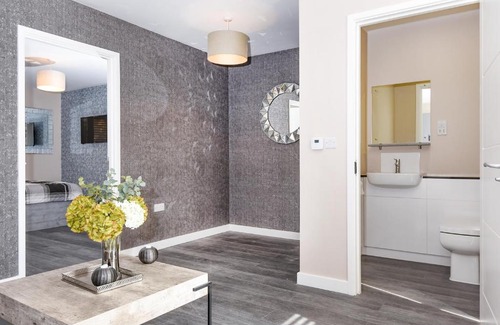 Runnymede Apartment | Magna House