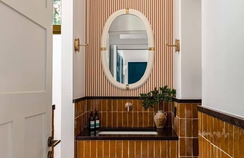 Saint-Seurin-de-Cadourne Villa | Magnificent villa with pool and garden