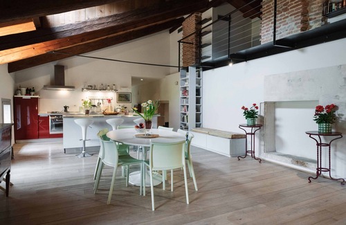 Vicenza Apartment | Magnificent apartment in the guesthouse of Villa Valmarana with frescoes by Tiepolo