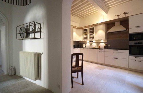 Uzes Apartment | Magnificent apartment on Place aux Herbes- 16th century building