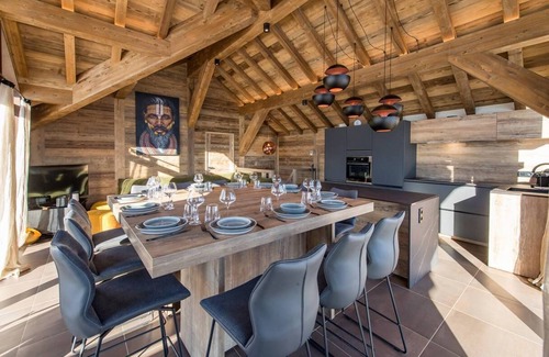 La Toussuire Apartment | Magnificent chalet on the slopes, The Paradise is here !