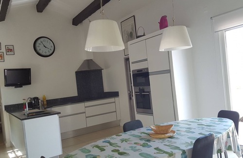 Murviel-les-Beziers House | MAGNIFICENT HOUSE BETWEEN VINEYARDS, RIVER AND SEA WITH 8X4 SWIMMING POOL