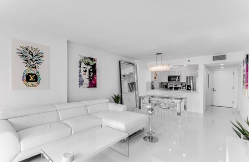 Brickell Condo | Magnificent Ocean Sky Residence