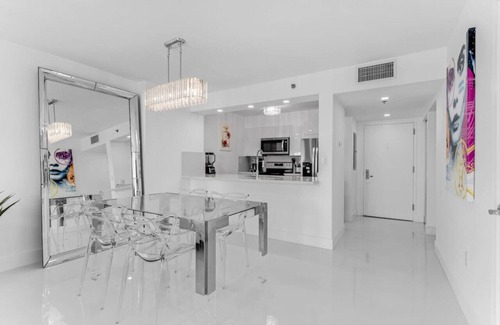 Brickell Condo | Magnificent Ocean Sky Residence