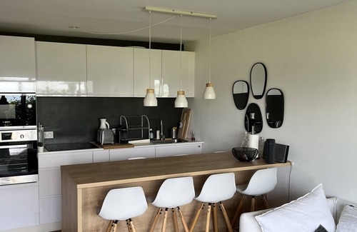 Locmariaquer Apartment | Magnifique Appartement Avec vue sur le Golfe du Morbihan