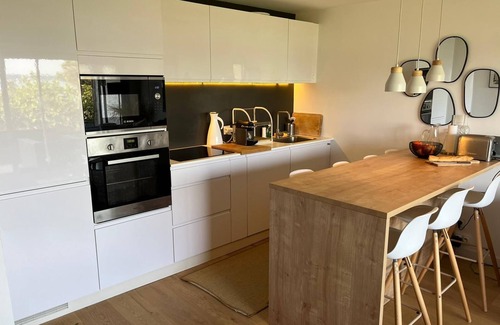 Locmariaquer Apartment | Magnifique Appartement Avec vue sur le Golfe du Morbihan