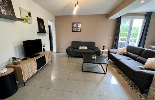 Lagorce House | Magnifique maison entre vignes et forêt