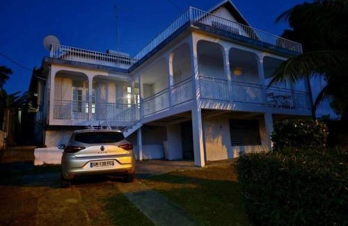 Anse-Bertrand House | Magnifique Maison - Vue sur la mer - Villa Noel