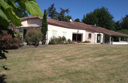 Montcabrier House | Magnifique Villa à la Campagne
