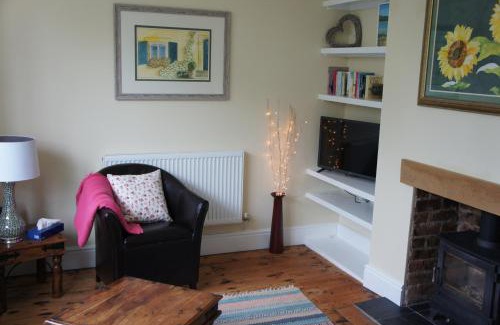 Church Stretton House | Magnolia Cottage