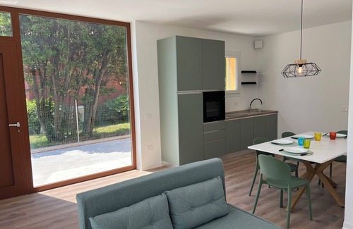 Santo Stino di Livenza Condo | Magnolia apartment, new soundproof and comfortable facility