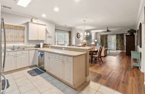 Central Myrtle Beach Condo | Magnolia Pointe 201 2nd floor w/elevator, pool