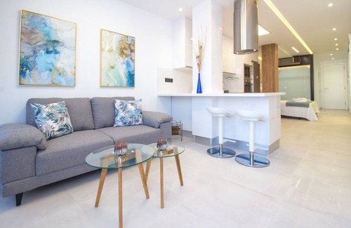 Las Palmas de Gran Canaria Apartment | Mainstream home with balcony By Canariasgetaway