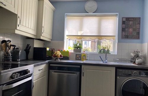 Maidstone House | Maidstone-penenden House 3 Bedrooms-5 min Walk From Train Station