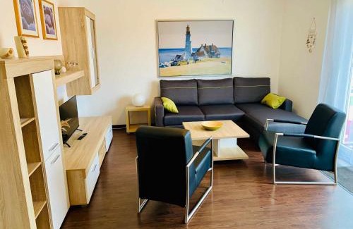 Alt Gaarz Apartment | Maiglöckchenweg Wg 1 nur 50 m vom Salzhaff entfernt